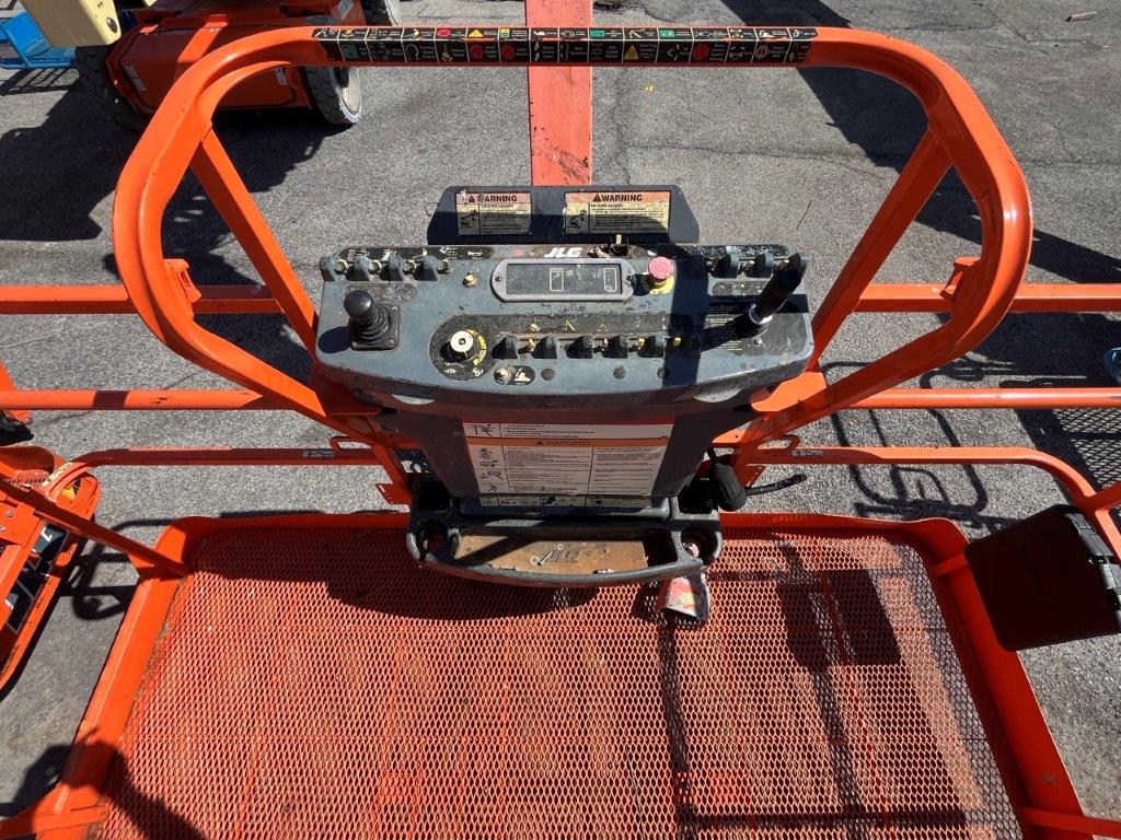 Sold - Telescopic Boom Lift - View 2